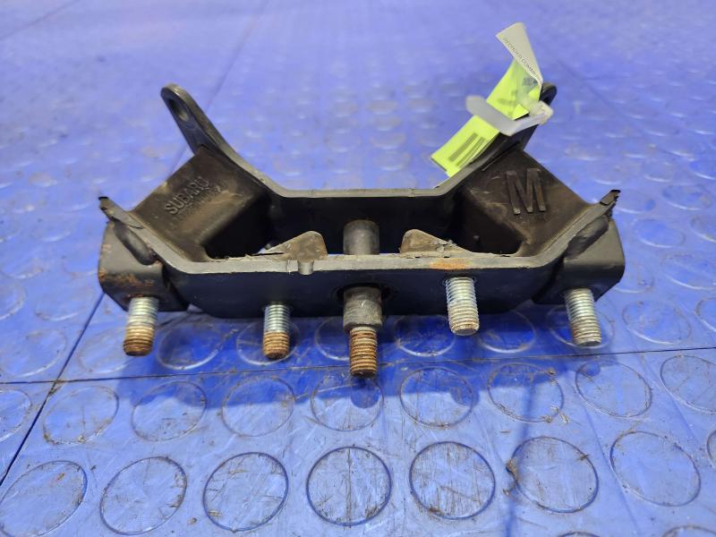 2017-2023 Subaru Impreza 2.0L CVT Automatic Transmission Mount Insulator OEM 41022FL060