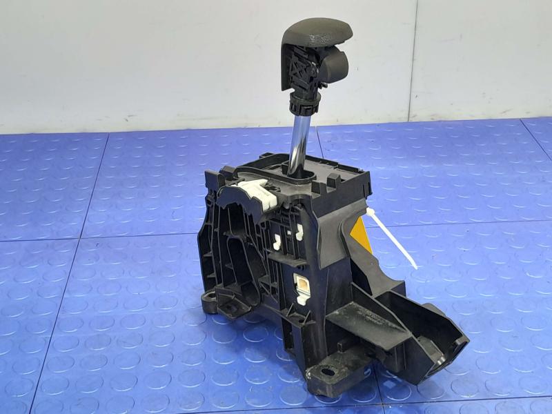 2020 Toyota Corolla Floor Shifter