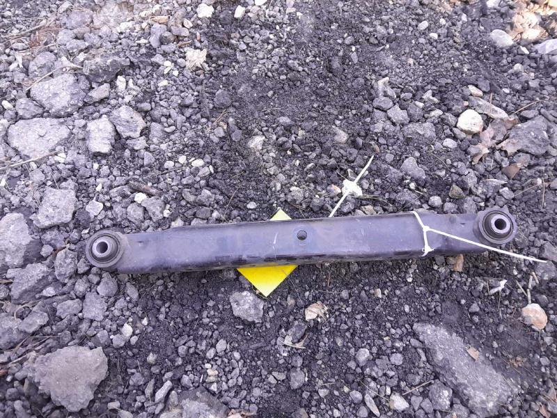 2015 Nissan Rogue Lower Control Arm Rr