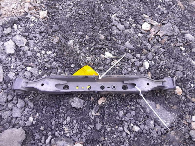 2015 Nissan Rogue Lower Control Arm Rr