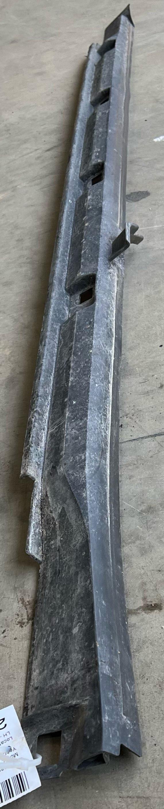 2016 Subaru Forester Rocker Moulding