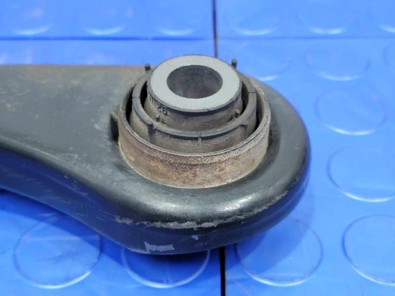 2009 Volkswagen Tiguan Lower Control Arm Rr