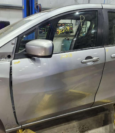 2012 Mazda Mazda5 Front Door