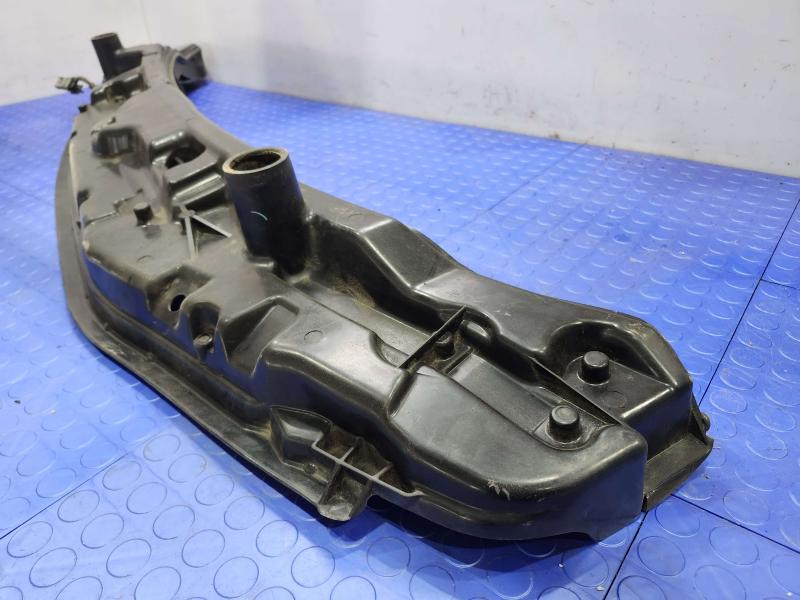 2003-2007 Dodge Caravan Windshield Wiper Motor Transmission Cowl Trim OEM 04857902AD