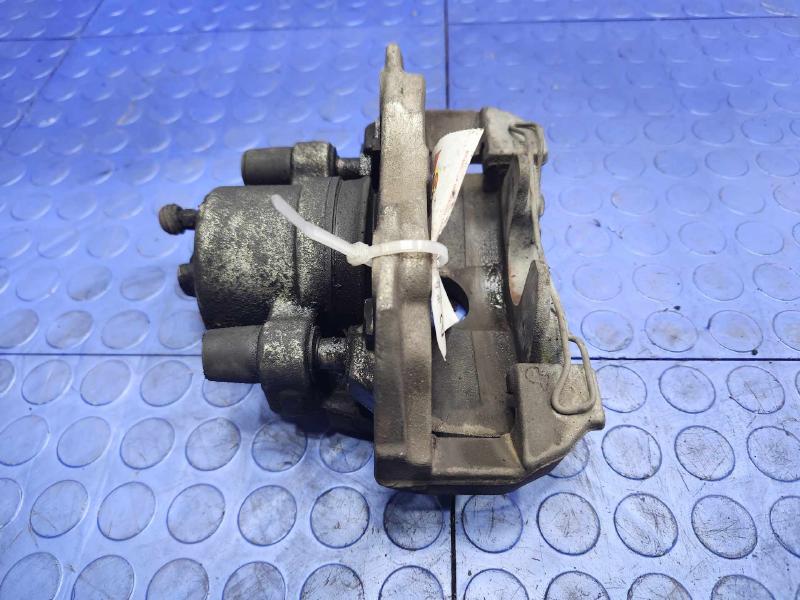 2013 Ford Focus Caliper