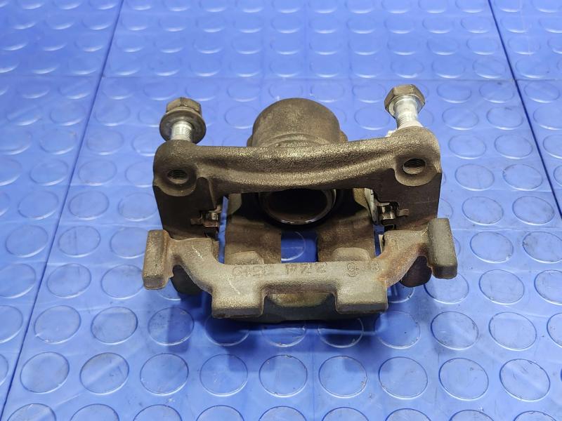 2013 Infiniti FX35 Caliper