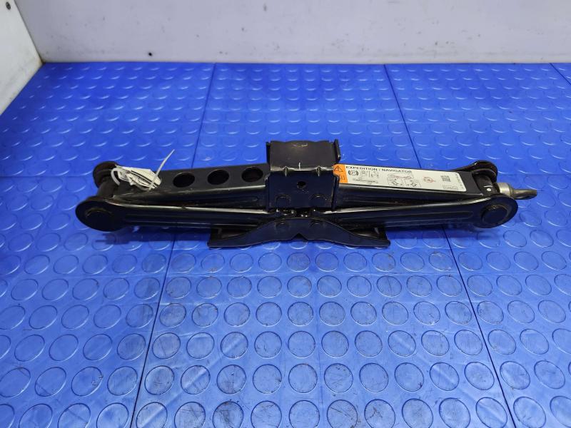 2018 Ford Expedition Jack Assembly