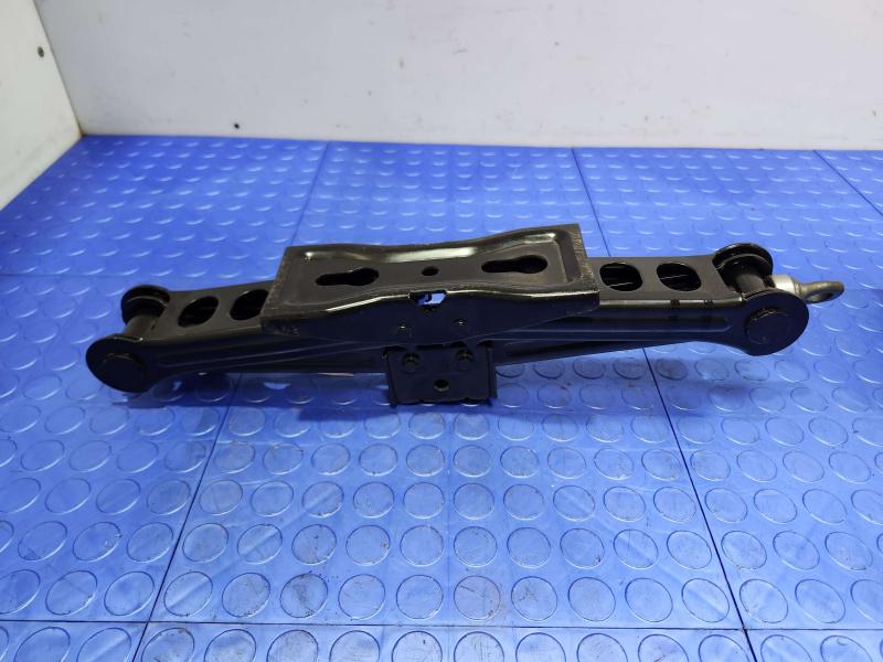 2018 Ford Expedition Jack Assembly