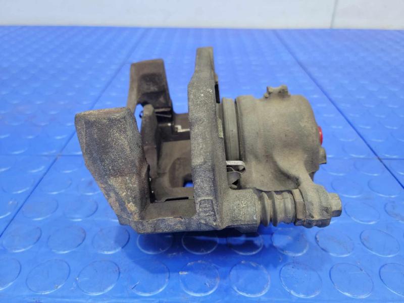 2013 Ford Fiesta Caliper
