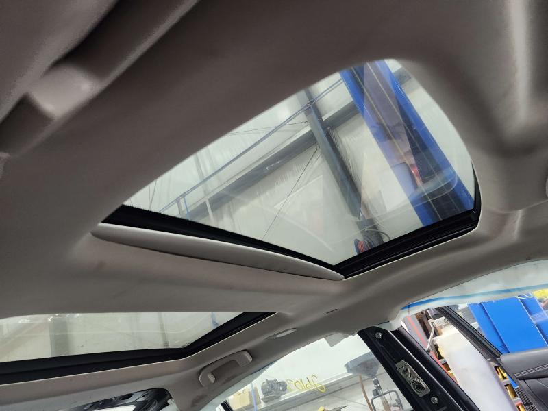 2018 Nissan Maxima Roof Glass (Glass Only)