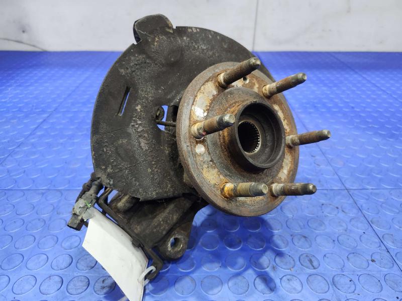 2010 Chevrolet Tahoe Spindle Knuckle Front
