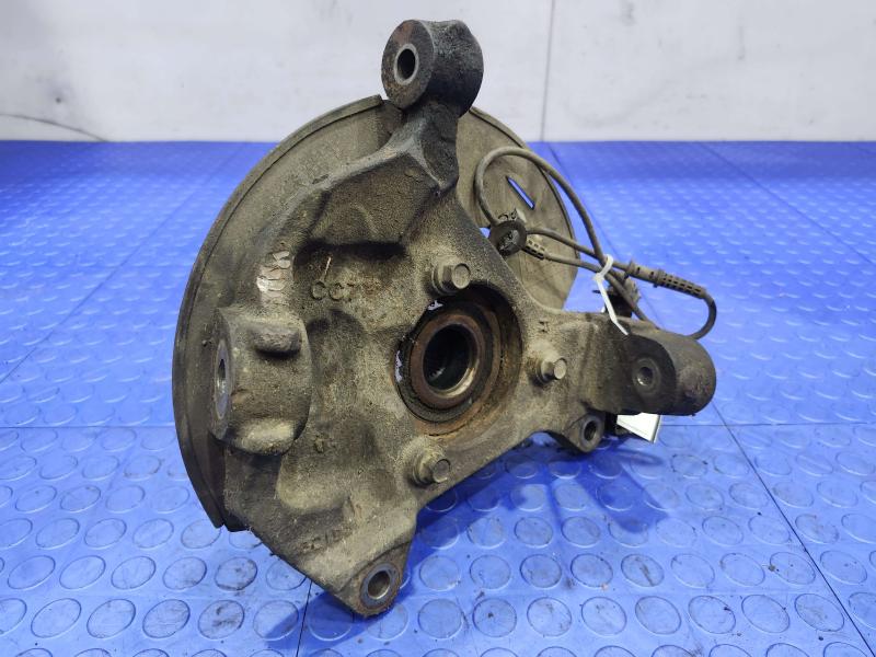 2010 Chevrolet Tahoe Spindle Knuckle Front