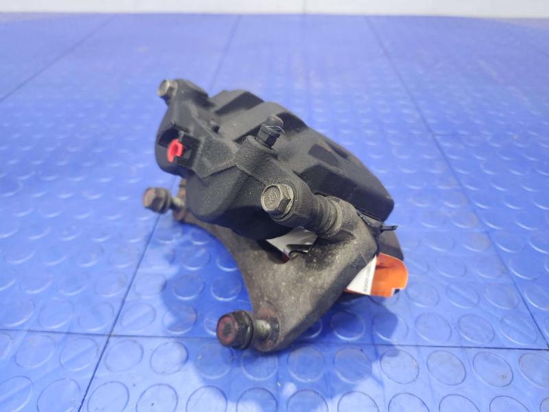 2020 Subaru Forester Caliper