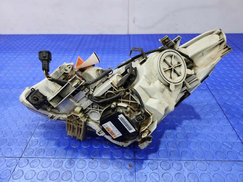 2008 Infiniti G35 Headlamp Assembly