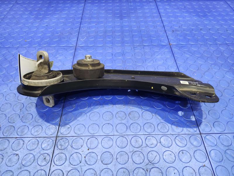 2022 Hyundai Sonata Lower Control Arm Rr