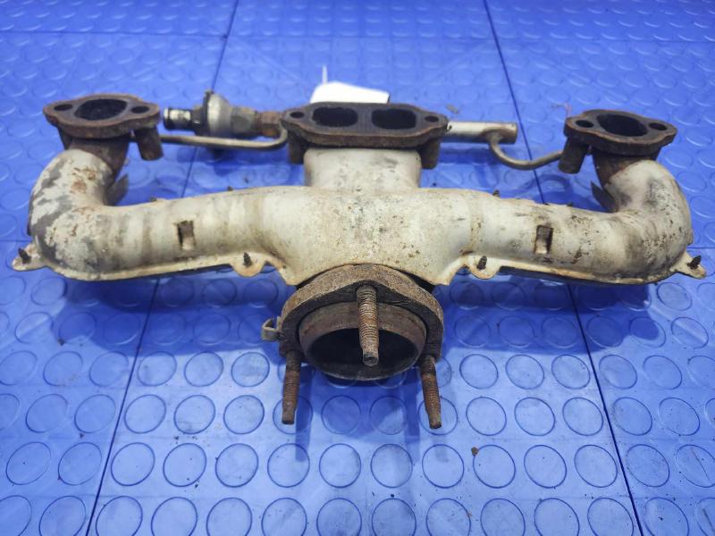 1985 Chevrolet Corvette Exhaust Manifold
