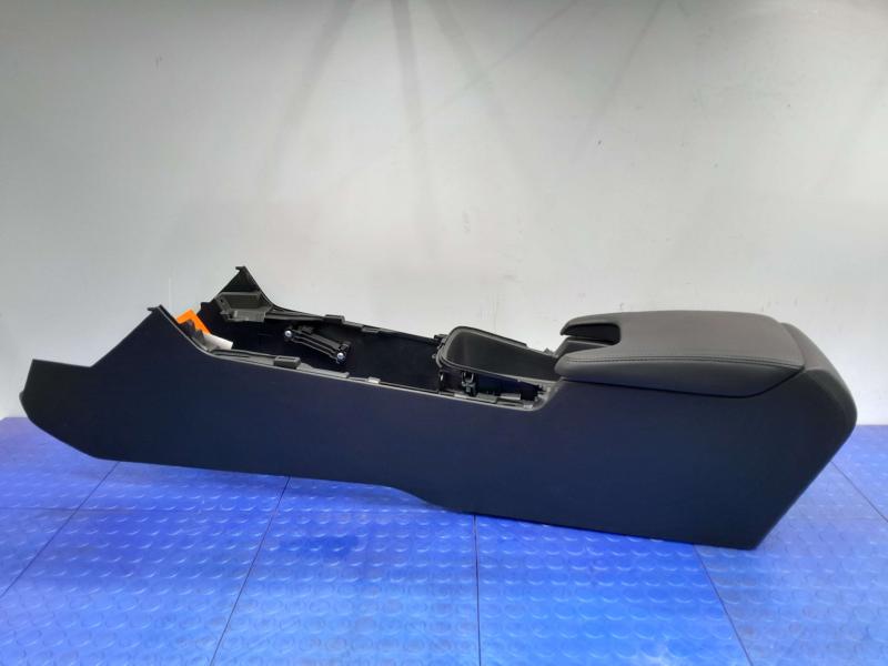 2023 Acura Integra Front Console