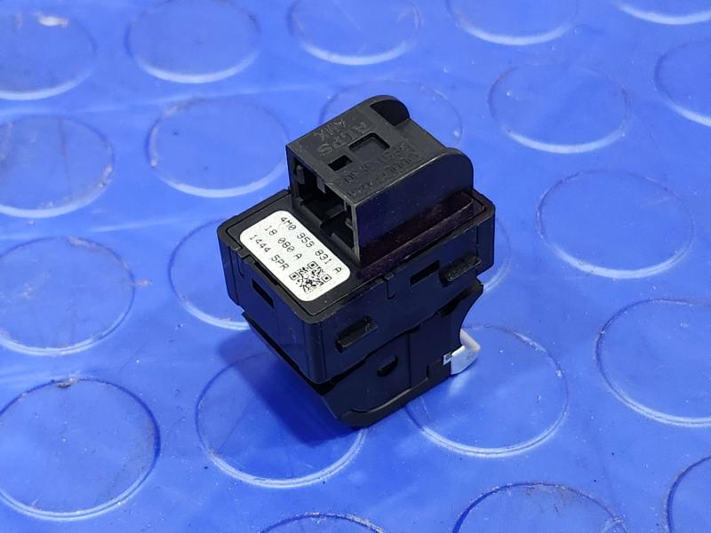 2018 Audi Q7 Door Switch Front