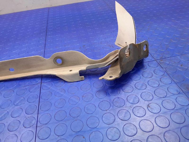 2011 Ford F-250 Super Duty Hood Hinge