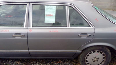 1990 Mercedes 420SEL Rear Door
