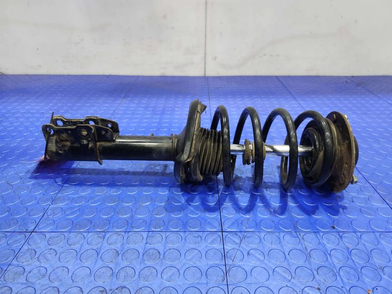 2009 Chevrolet Malibu Strut Assembly