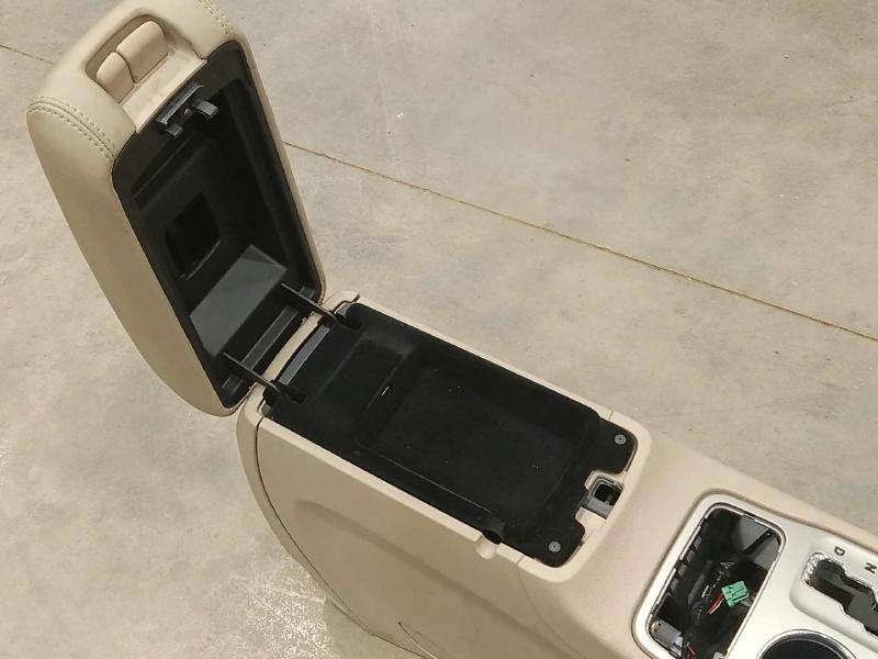 2012-2013 Jeep Grand Cherokee Center Floor Console Assembly Beige Leather OEM