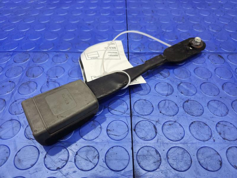 2017 Chevrolet Silverado 2500 Front Seat Belt