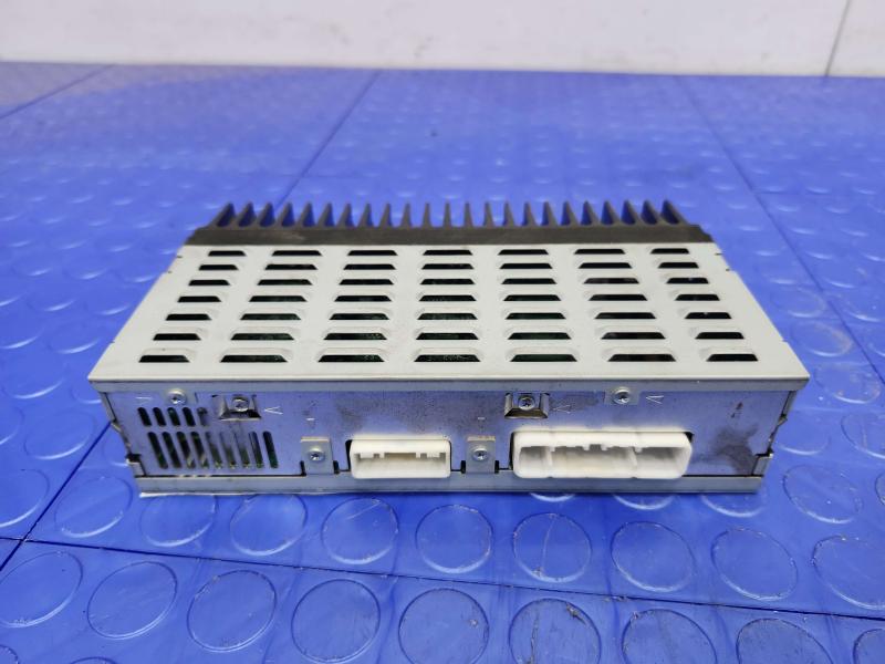2005-2006 Lexus RX330 RX400H Pioneer Audio Amplifier Genuine OEM 861000E020