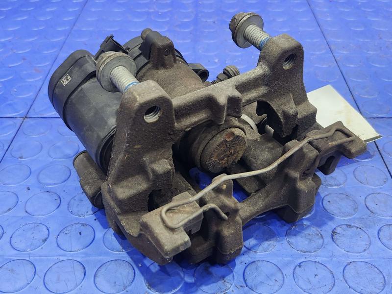 2016 Ford Edge Caliper