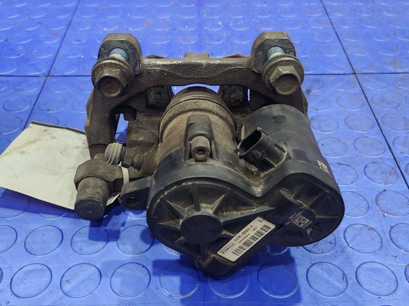 2016 Ford Edge Caliper