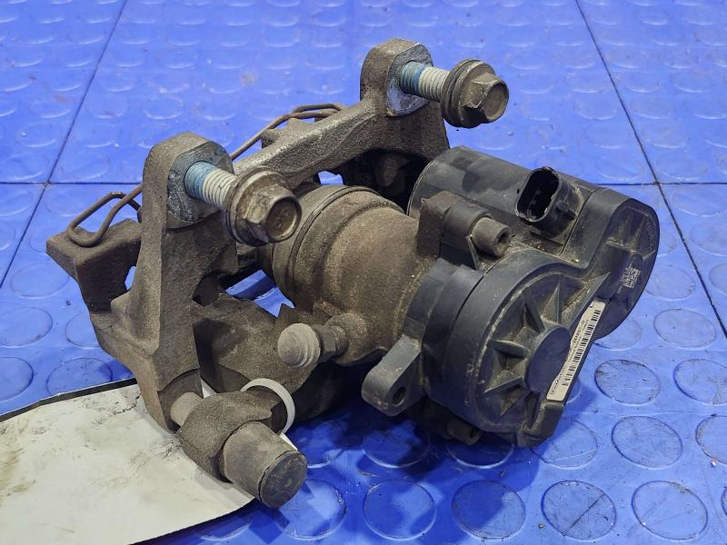 2016 Ford Edge Caliper
