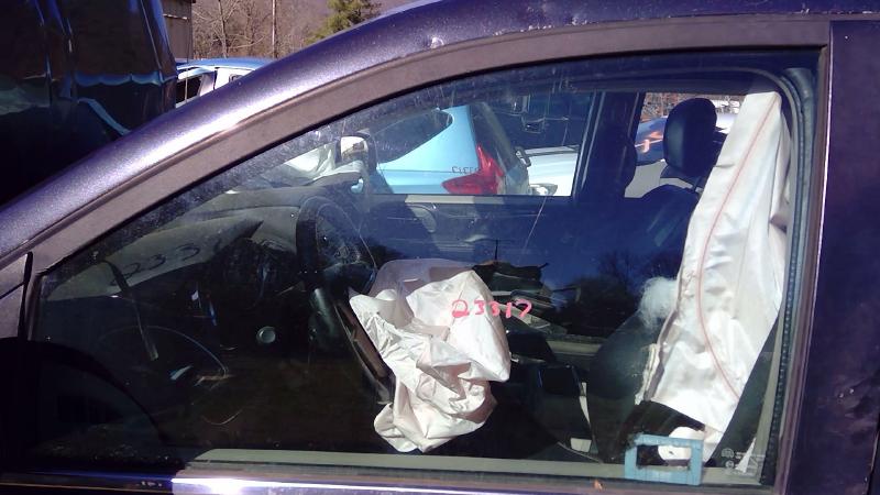 2013 Chrysler Town & Country Front Door Glass/Window