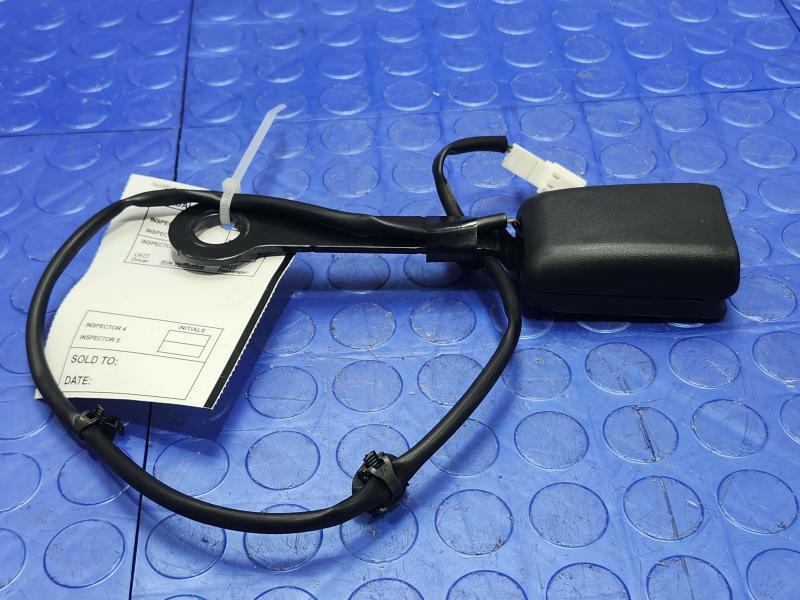 2025 Nissan Versa Front Seat Belt