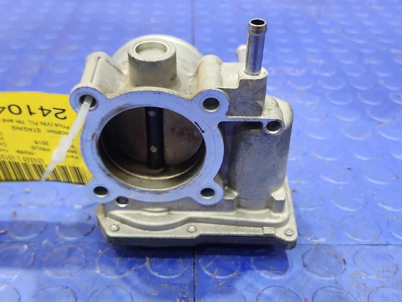 2016 Toyota Prius Throttle Body/Valve Assy