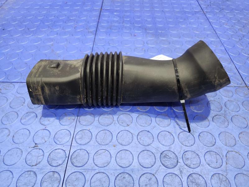 2010 Mazda Mazda3 Air Intake Tube/Resonator