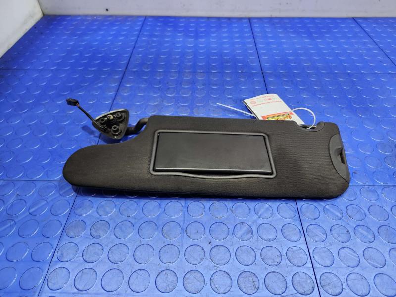 2010 Dodge Challenger Sun Visor