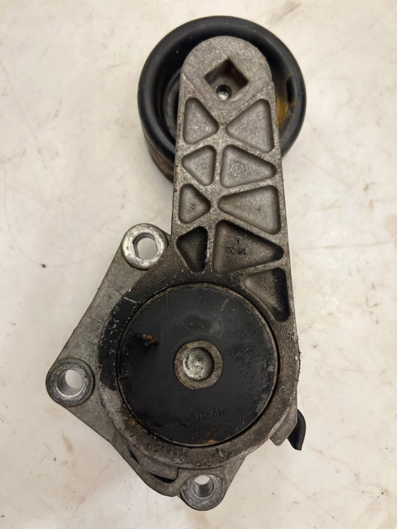 1999 Ford F-250 Super Duty Engine Belt Tensioner