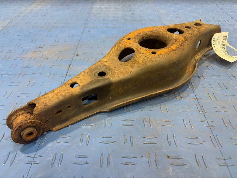 2007 Toyota RAV4 Lower Control Arm Rr