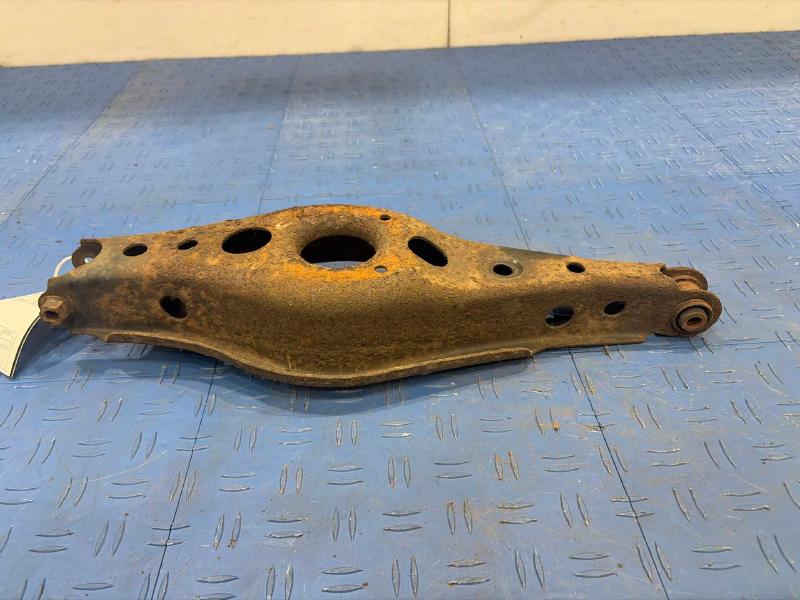 2007 Toyota RAV4 Lower Control Arm Rr