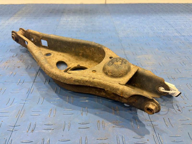 2007 Toyota RAV4 Lower Control Arm Rr