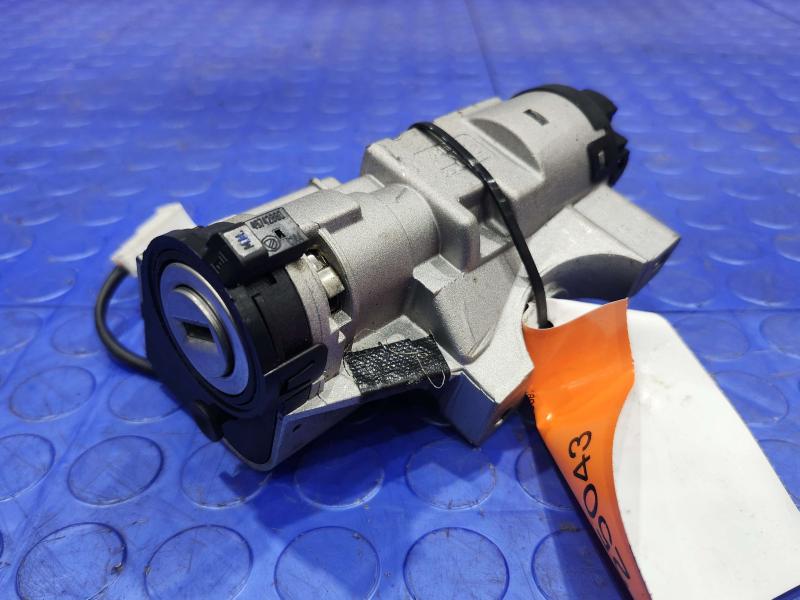 2011 Maserati Quattroporte Ignition Switch(W/O Cyl& Key)
