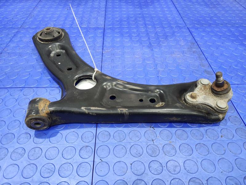 2019 Hyundai Kona Lower Control Arm Front