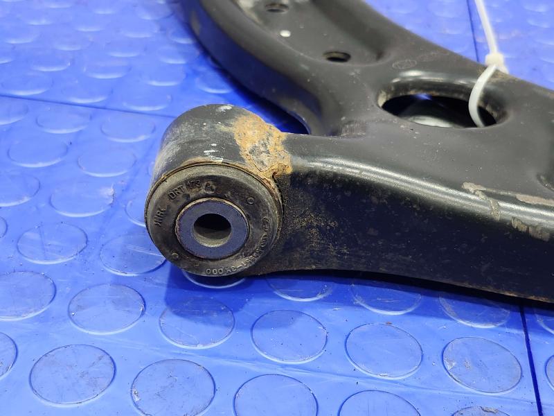 2019 Hyundai Kona Lower Control Arm Front