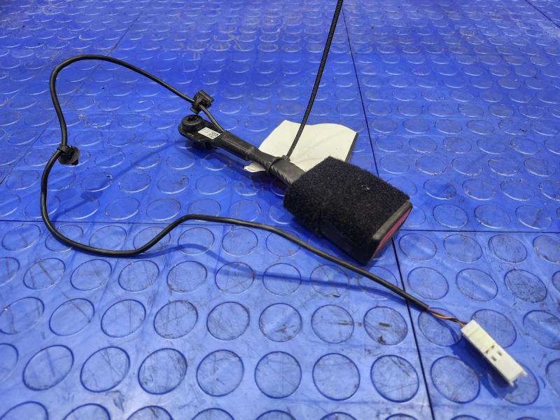 2017 BMW X1 Front Seat Belt