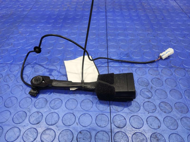 2017 BMW X1 Front Seat Belt