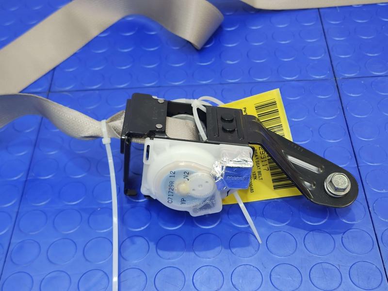 2014 Acura RLX Rear Seat Belt