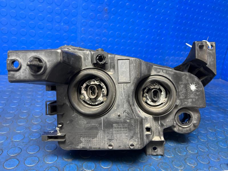 2008 Dodge Charger Headlamp Assembly