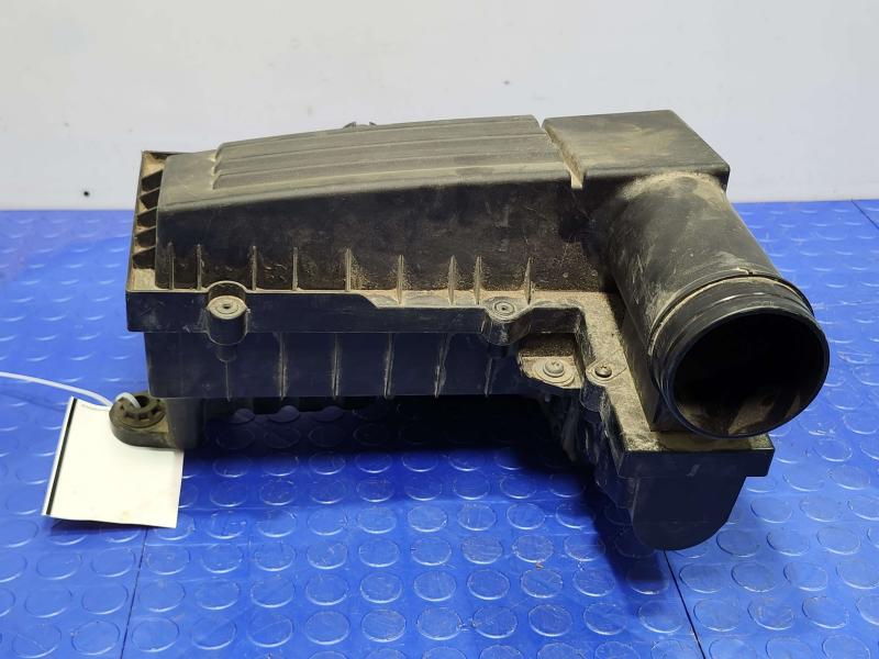 2015 Volkswagen Beetle Air Cleaner