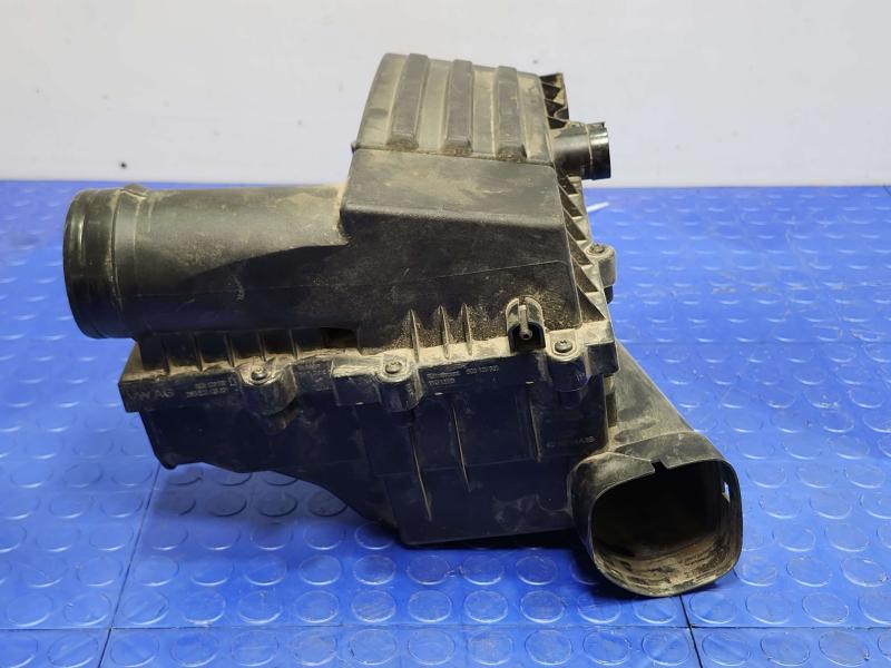 2015 Volkswagen Beetle Air Cleaner