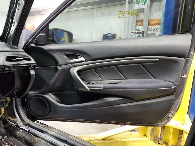 2011 Honda Accord Front Door Trim Panel